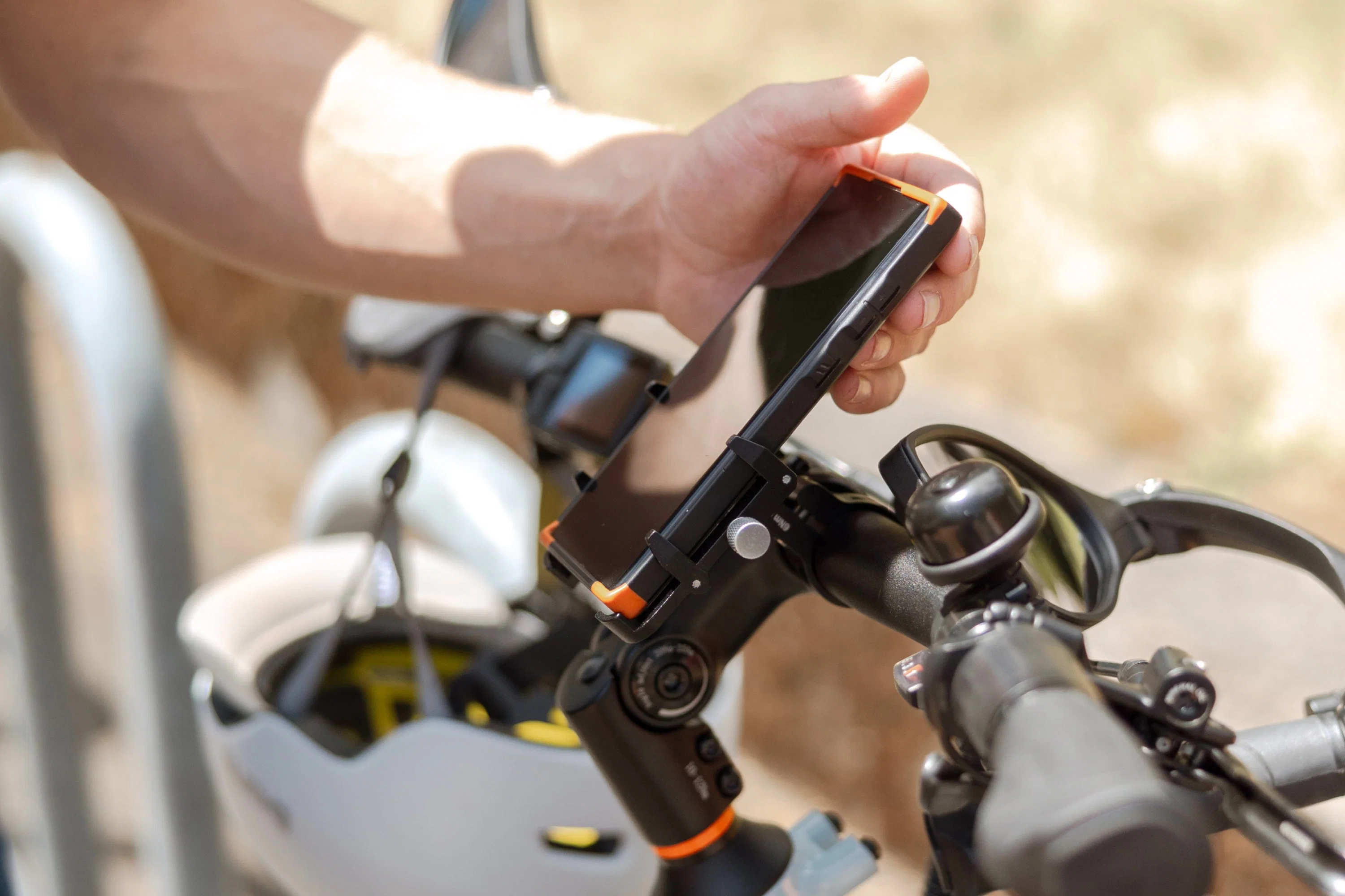 GUB PRO-3 Phone Mount - Image 8